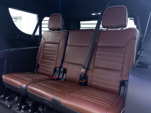 Used 2023 GMC Yukon XL Denali Ultimate AWD/4WD image 53