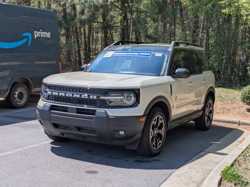New 2025 Ford Bronco Sport Outer Banks AWD/4WD image 6