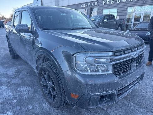 Used 2023 Ford Maverick Lariat w/ Lariat Luxury Package image 3