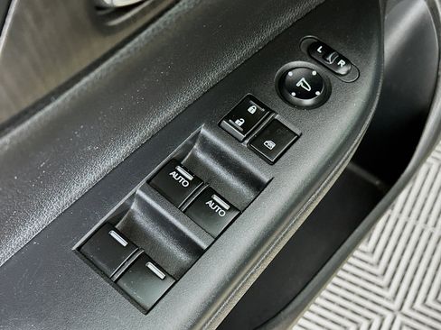 Used 2013 Honda Accord EX-L image 17