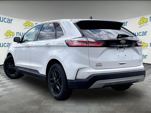 Used 2024 Ford Edge SEL AWD/4WD image 4