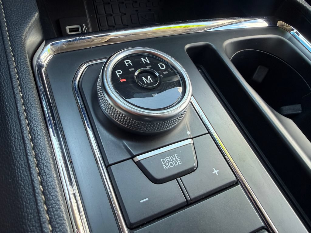Used 2024 Ford Expedition XLT RWD image 38