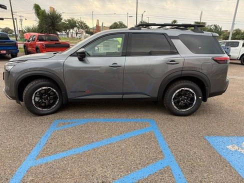 New 2026 Nissan Pathfinder Rock Creek AWD/4WD image 4