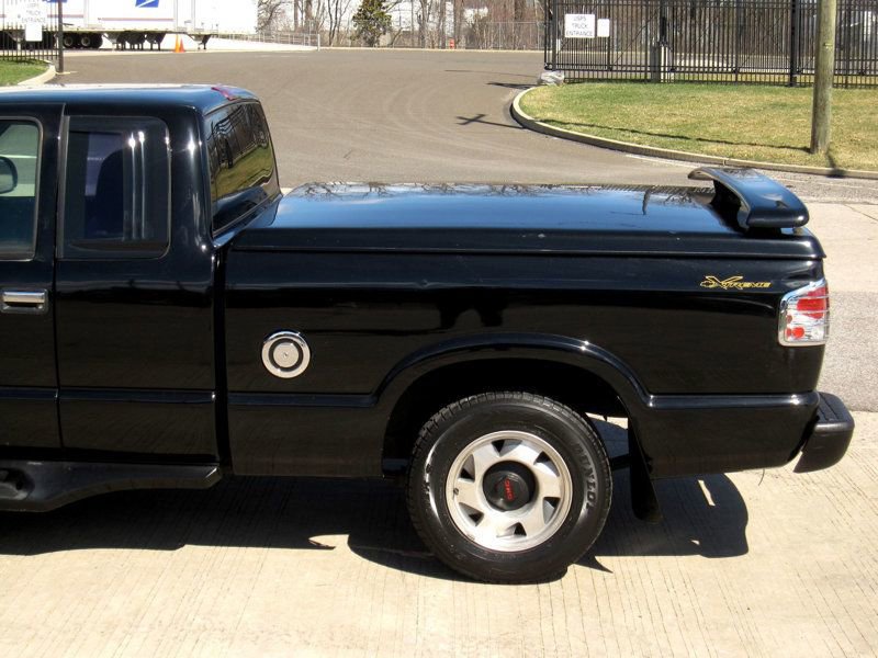 Used 2002 Chevrolet S10 Pickup 2WD Extended Cab w/ Comfort Convenience Pkg image 11
