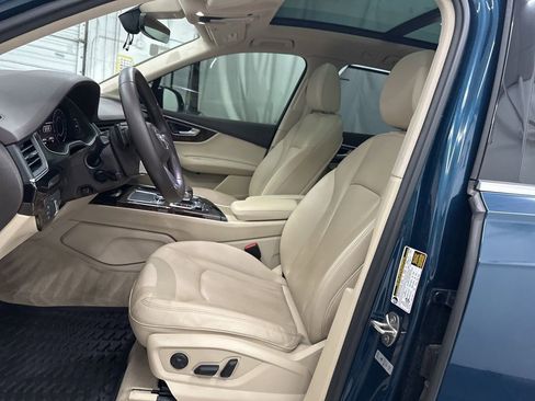 Used 2019 Audi Q7 3.0T Premium Plus w/ Premium Plus Package AWD/4WD image 15