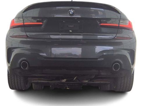 Used 2019 BMW 330i Sedan w/ M Sport Package RWD image 6