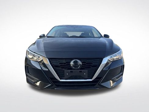 Used 2022 Nissan Sentra SV FWD image 2