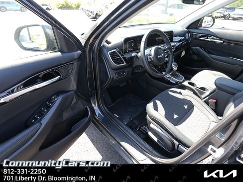 New 2026 Kia Seltos S AWD/4WD image 10