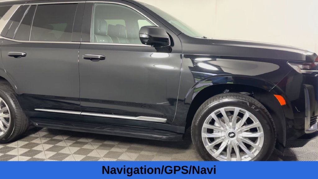 Used 2023 Cadillac Escalade Premium Luxury AWD/4WD image 4