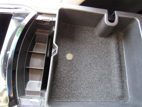 Used 2019 Ford Edge Titanium w/ Equipment Group 301A image 23