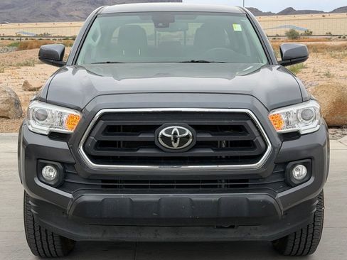 Used 2021 Toyota Tacoma SR5 RWD image 5