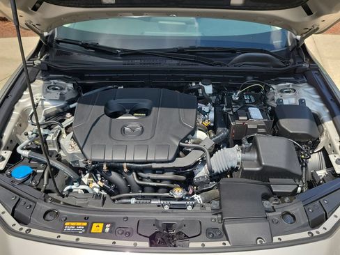 Used 2024 MAZDA MAZDA3 s FWD image 39