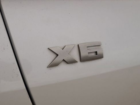 Used 2021 BMW X6 M50i w/ Executive Package image 7