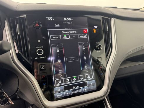 Used 2024 Subaru Outback Premium image 16