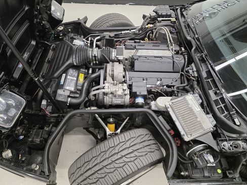 Used 1995 Chevrolet Corvette Coupe RWD image 44
