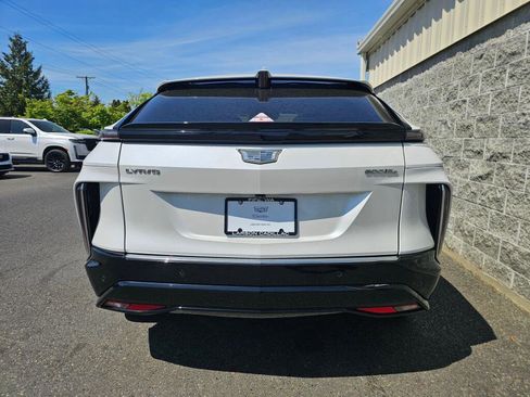 Used 2024 Cadillac Lyriq Tech w/ Driver Assist Package AWD/4WD image 6