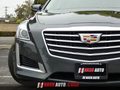Used 2018 Cadillac CTS Luxury RWD image 18