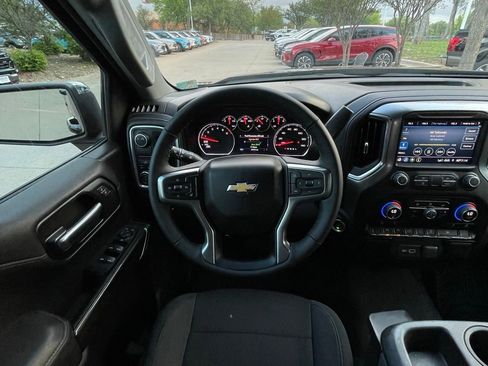 Used 2022 Chevrolet Silverado 1500 LT w/ Safety Package image 12