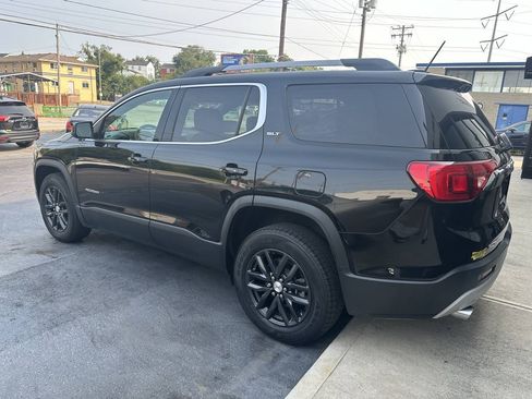Used 2019 GMC Acadia SLT AWD/4WD image 18