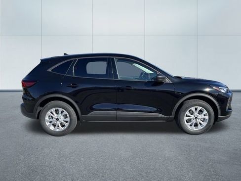 Used 2026 Ford Escape Active w/ Tech Pack #1 image 3