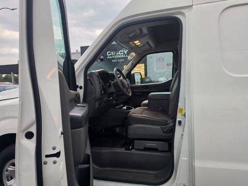 Used 2021 Nissan NV 2500 SV RWD image 25