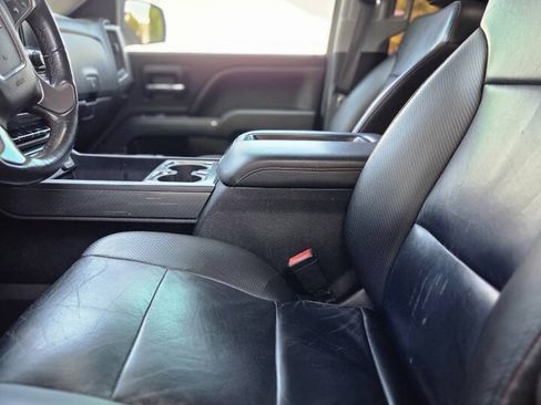 Used 2014 GMC Sierra 1500 SLT w/ All-Terrain Package AWD/4WD image 33
