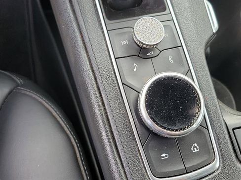 Used 2020 Cadillac XT4 Premium Luxury image 55