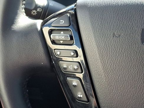 Used 2022 Nissan Armada SL AWD/4WD image 24
