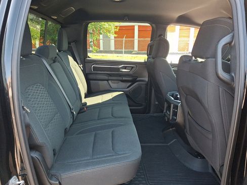 Used 2025 RAM 1500 Big Horn AWD/4WD image 15