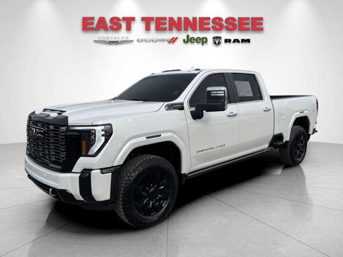 Used 2025 GMC Sierra 2500 Denali Ultimate image 7