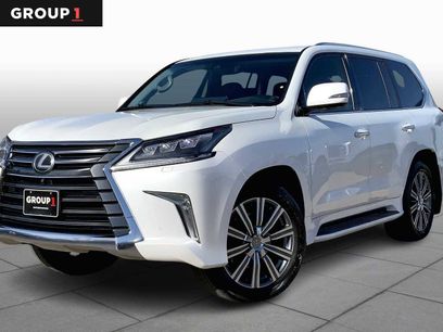 Used 2017 Lexus LX 570 4WD w/ Luxury Package