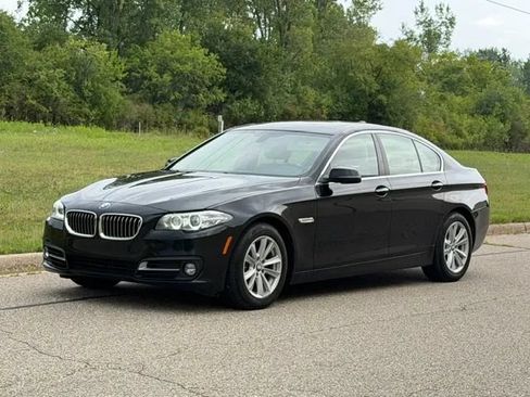 Used 2015 BMW 528i xDrive Sedan AWD/4WD image 6