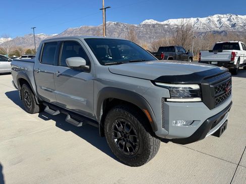 Used 2023 Nissan Frontier PRO-4X w/ Pro-4X Premium Package image 9