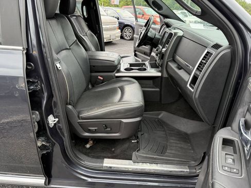 Used 2015 RAM 1500 Limited AWD/4WD image 27