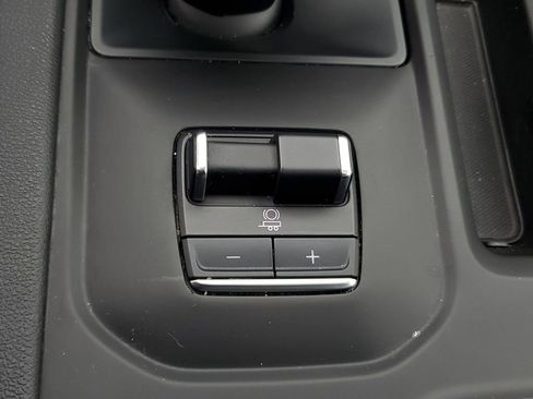 Used 2022 GMC Sierra 1500 AT4 w/ AT4 Premium Package image 31