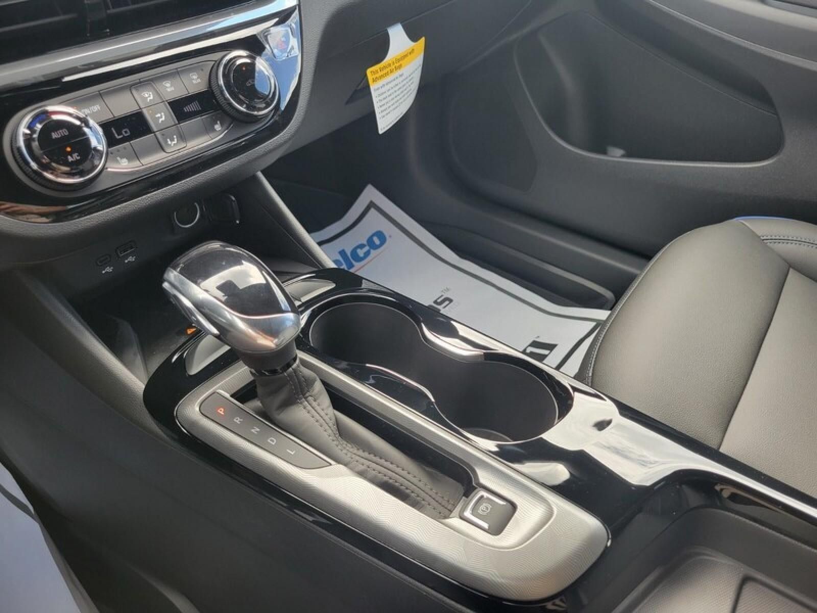 New 2026 Buick Envista Sport Touring w/ Convenience I Package FWD image 23