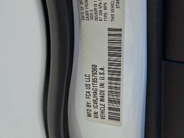 New 2026 Jeep Grand Cherokee Laredo w/ MOPAR Finishing Package AWD/4WD image 20