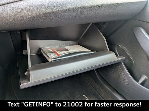 Used 2020 Toyota Corolla LE FWD image 25