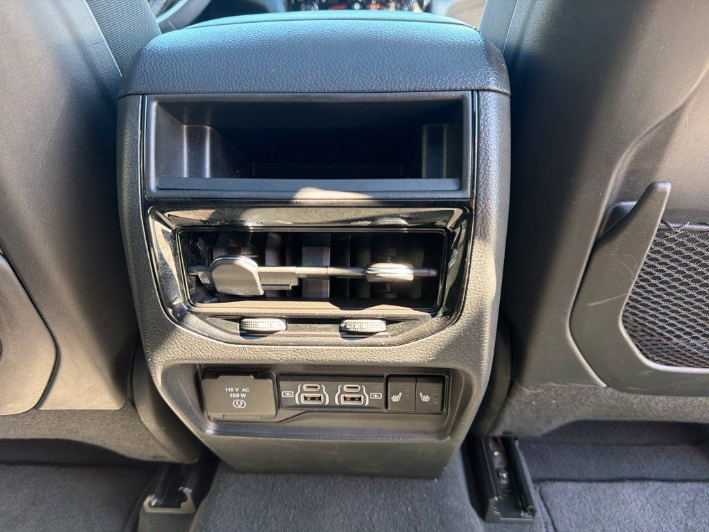 Used 2024 Jeep Grand Cherokee Limited 4xe AWD/4WD image 41