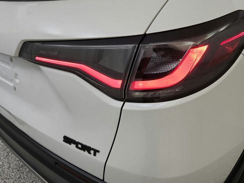 Used 2023 Honda HR-V Sport image 29