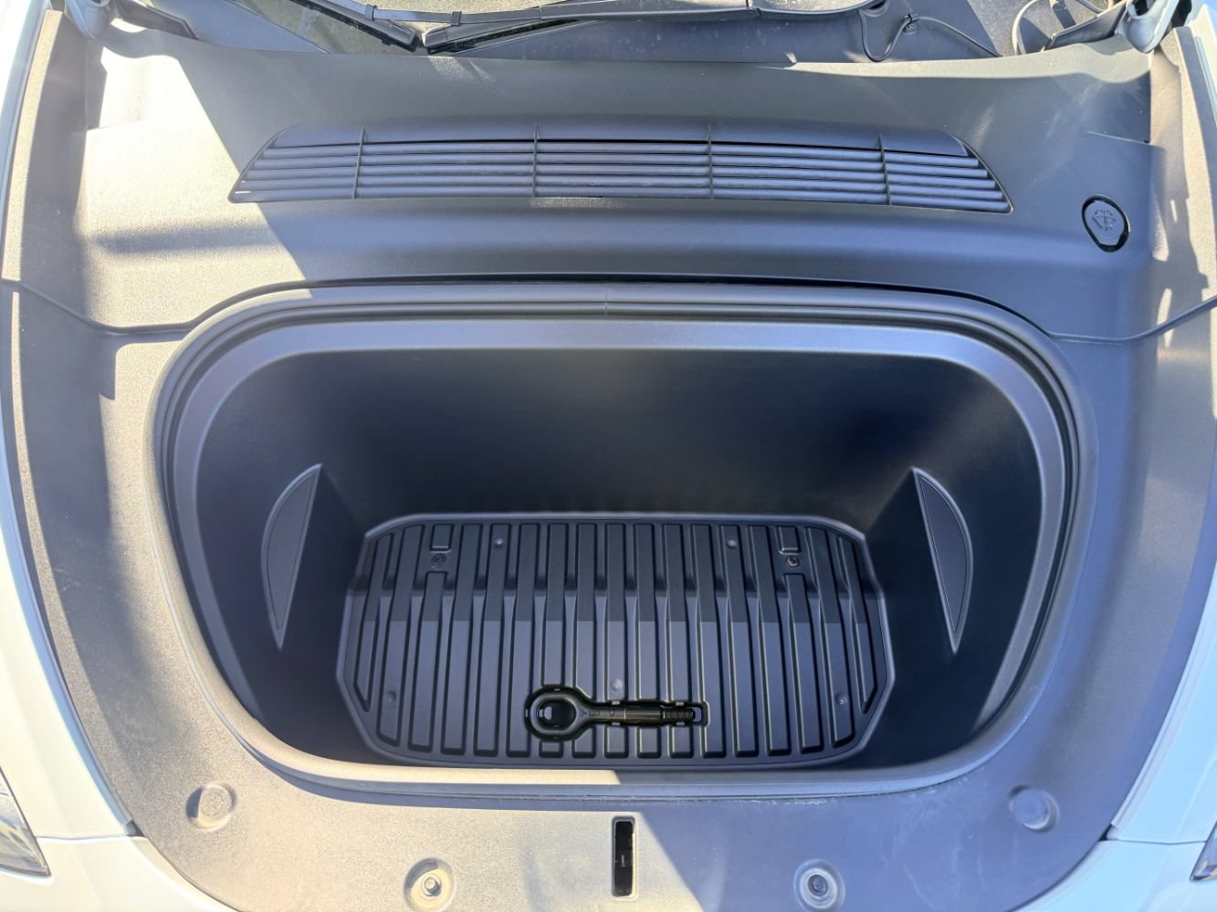 Used 2022 Tesla Model Y Performance AWD/4WD image 4
