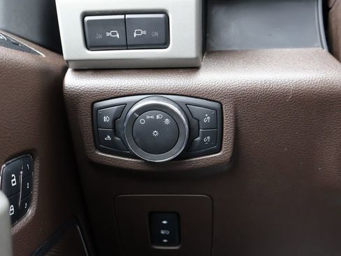 Used 2017 Ford F150 King Ranch w/ Equipment Group 601A Luxury image 30