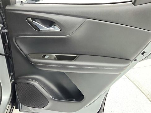 Used 2023 Chevrolet Blazer LT image 28