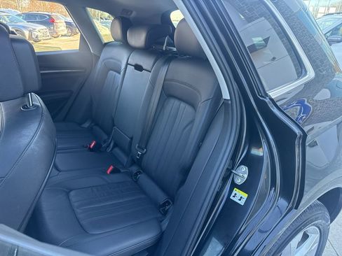 Used 2020 Audi Q5 2.0T Premium Plus w/ Premium Plus Package image 22