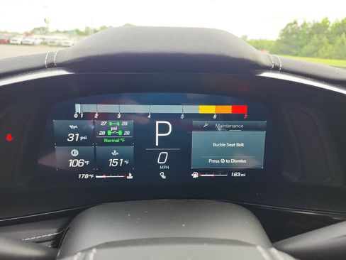 Used 2025 Chevrolet Corvette Stingray Preferred Cpe w/ Z51 Performance Package RWD image 24