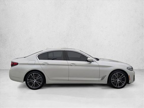 Certified 2023 BMW 530i w/ Premium Package image 4