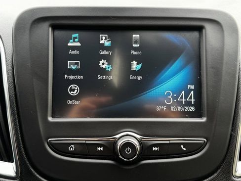 Used 2017 Chevrolet Malibu Hybrid image 11