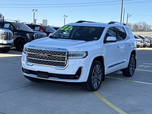 Used 2022 GMC Acadia Denali image 15