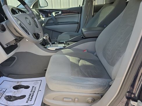 Used 2017 Buick Enclave Convenience FWD image 14