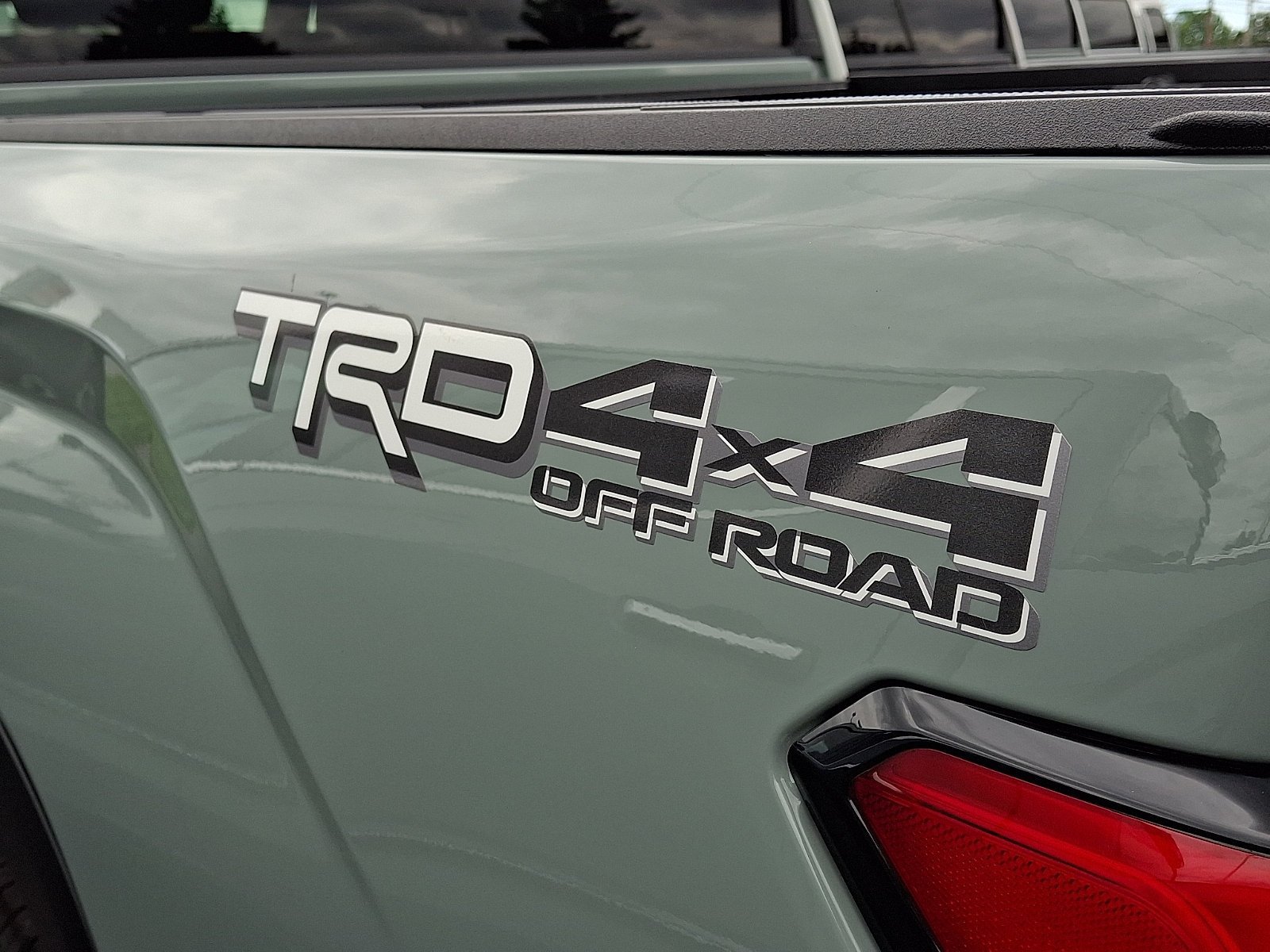 New 2026 Toyota Tundra SR5 w/ TRD Off-Road Package AWD/4WD image 7